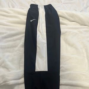 2 pairs of Women’s Nike joggers